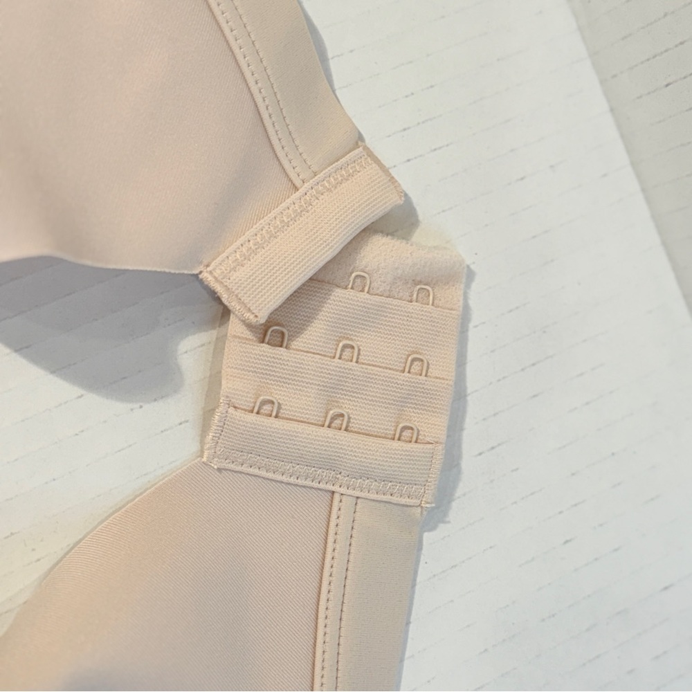 🆕 Warners No Side Effects Underarm and Back-Smoothing Wireless XXL Nude 🆕 - Picture 13 of 16